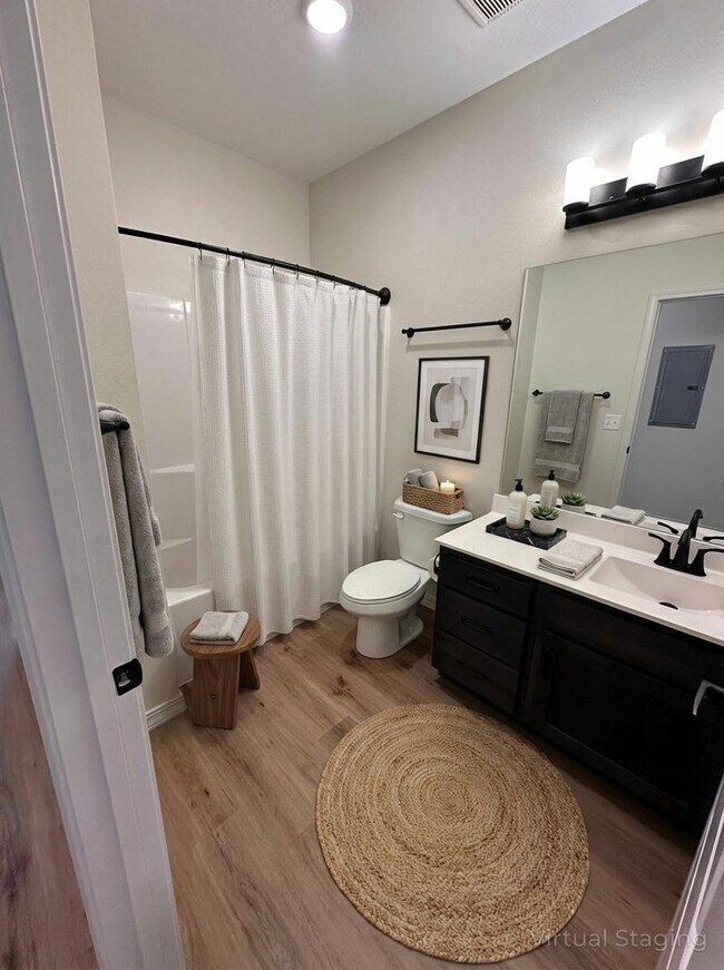 Building Photo - I bedroom 1 bath  Branson MO  New Apartment Built in 2024