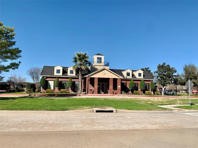 Building Photo - 8302 Kerrington Glen Dr