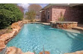 Building Photo - 2112 Kangaroo Trl