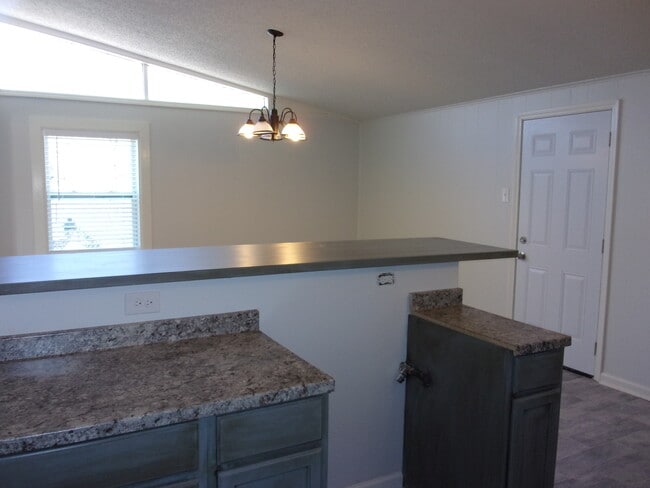 Building Photo - 1772 Hester Rd