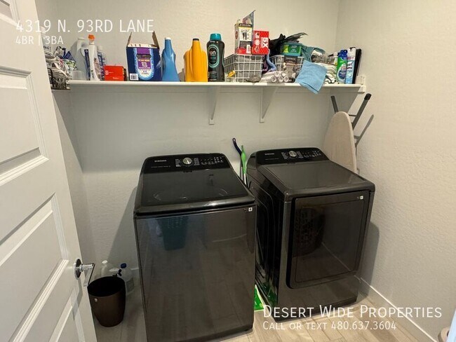 Building Photo - 4319 N 93rd Ln