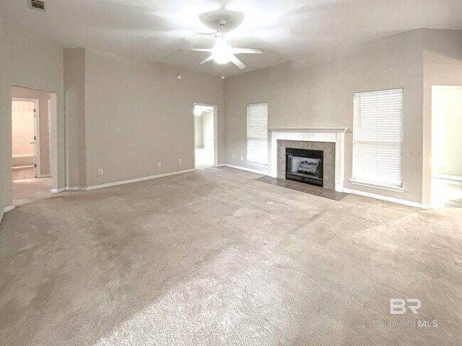 Building Photo - 27450 Hobby Horse Ln