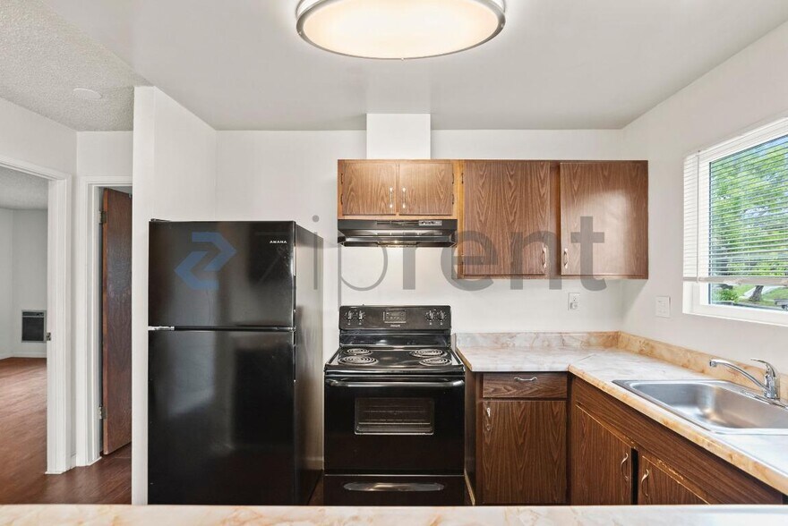 Building Photo - 2837 55th Ave