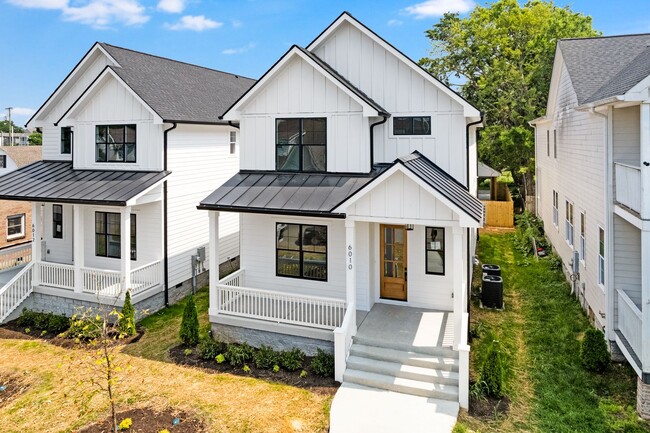 Building Photo - Beautiful home in The Nations!  4 bedrooms...