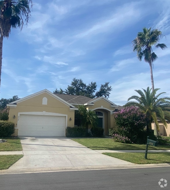 Building Photo - 2725 Old Redpine Way