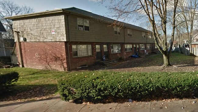 Building Photo - 1280 Townsend Ave