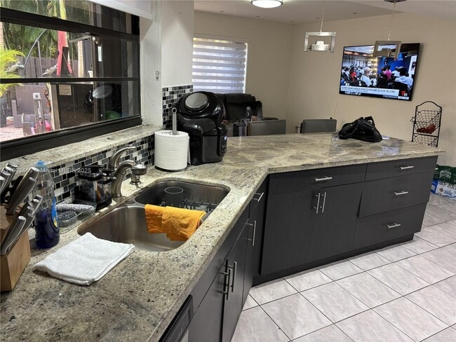 Building Photo - 11264 SW 91st Terrace