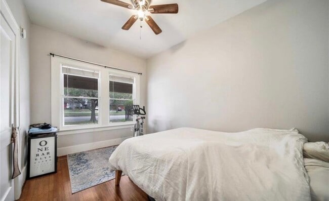 Building Photo - 4614 Park Dr