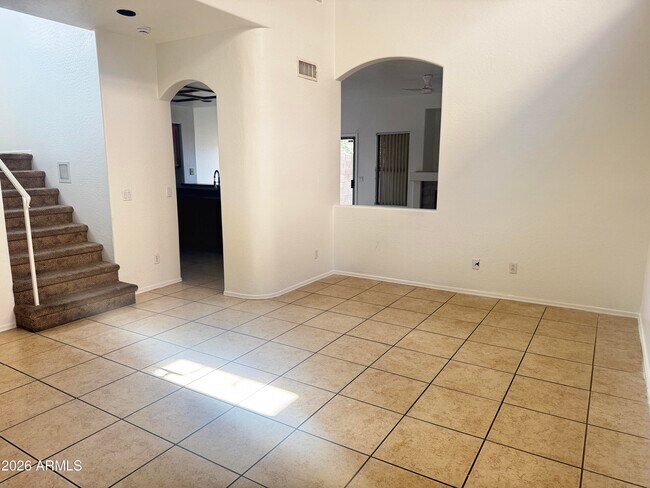 Building Photo - 1922 N 106th Ln