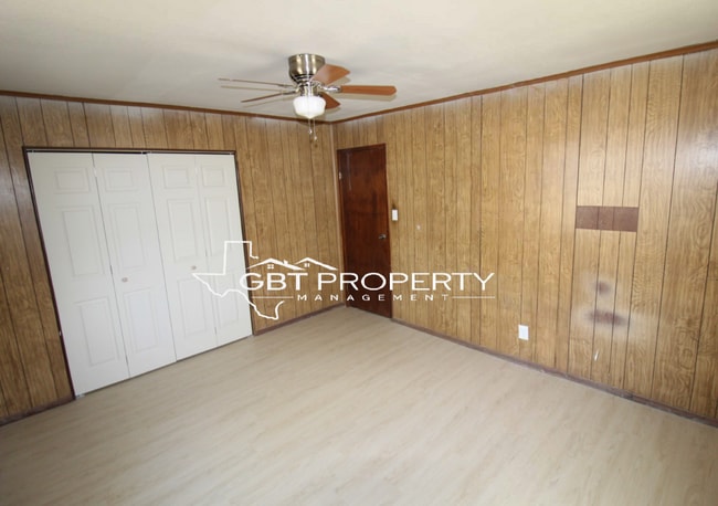 Building Photo - Beautiful Single Family Home