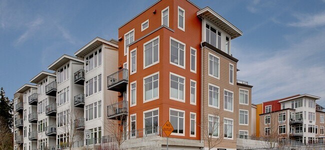 Building Photo - 180 Harbor Square Loop NE
