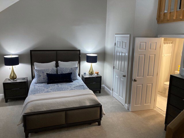 Building Photo - 16 Rollins Ct