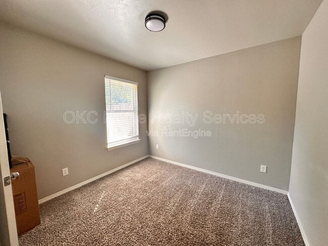 Building Photo - 4122 Bonaparte Blvd