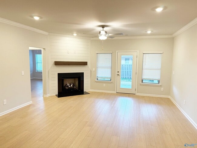 Building Photo - 6057 Gardner Maples Dr SE