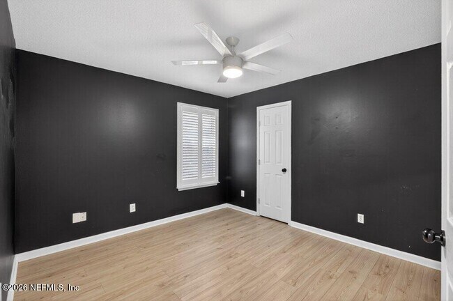 Building Photo - 1801 Shady Grove Ln