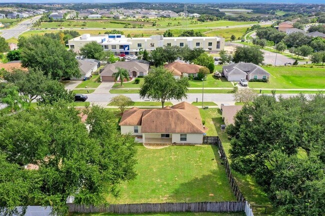 Building Photo - 886 Scenic View Cir