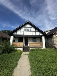 Building Photo - 2802 Monroe Ave