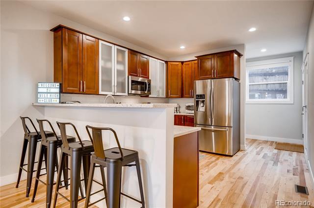 Building Photo - 2901 W 20th Ave