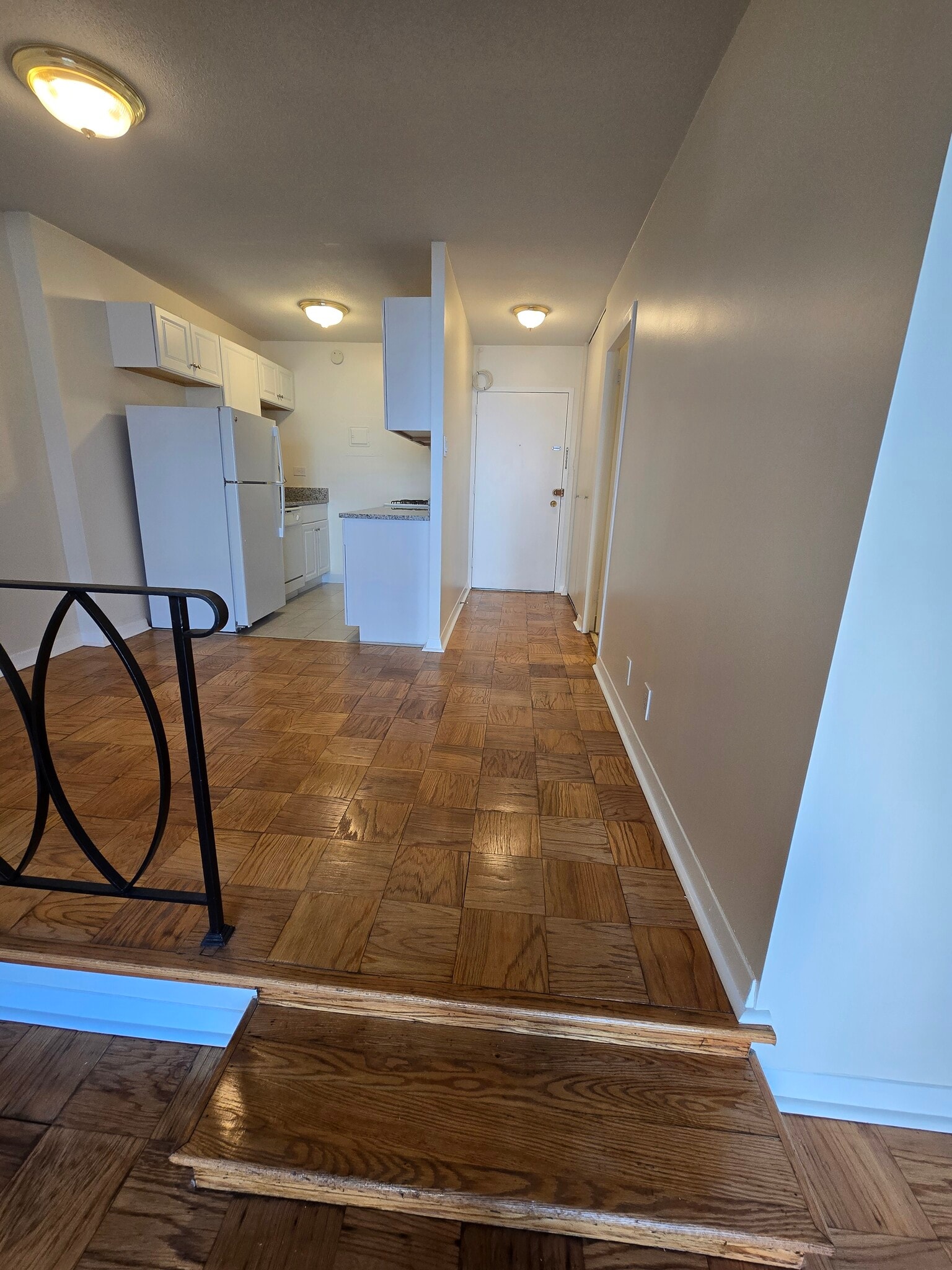 Building Photo - 2201 L St NW