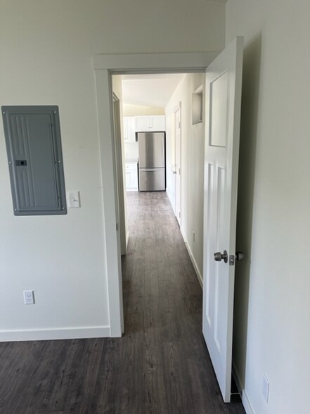 Building Photo - 6670 Long Lake Rd SE