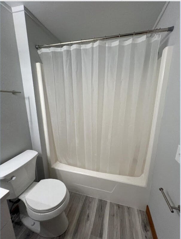 Building Photo - 2 S Wickham Ct