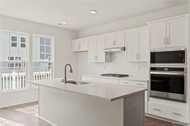 Building Photo - 15308 Oasis Sun Wy