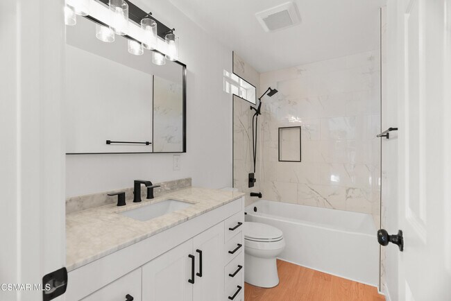 Building Photo - 111 Everett St