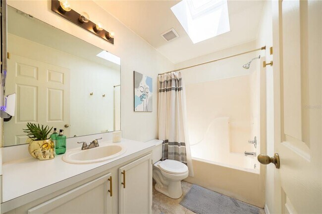 Building Photo - 1321 Whitewood Way