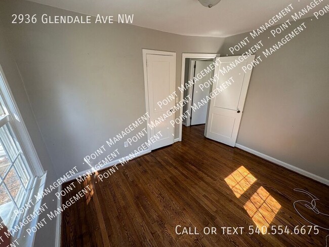 Building Photo - 2936 Glendale Ave NW