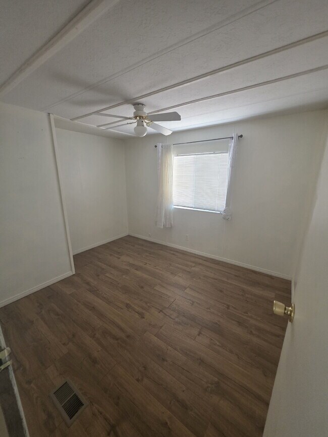 Building Photo - 9126 Milpas Dr