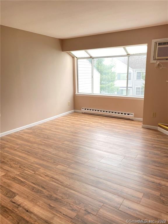 Building Photo - 55 Mill Plain Rd
