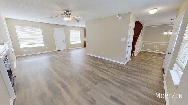 Building Photo - 13531 Willow Falls Rd