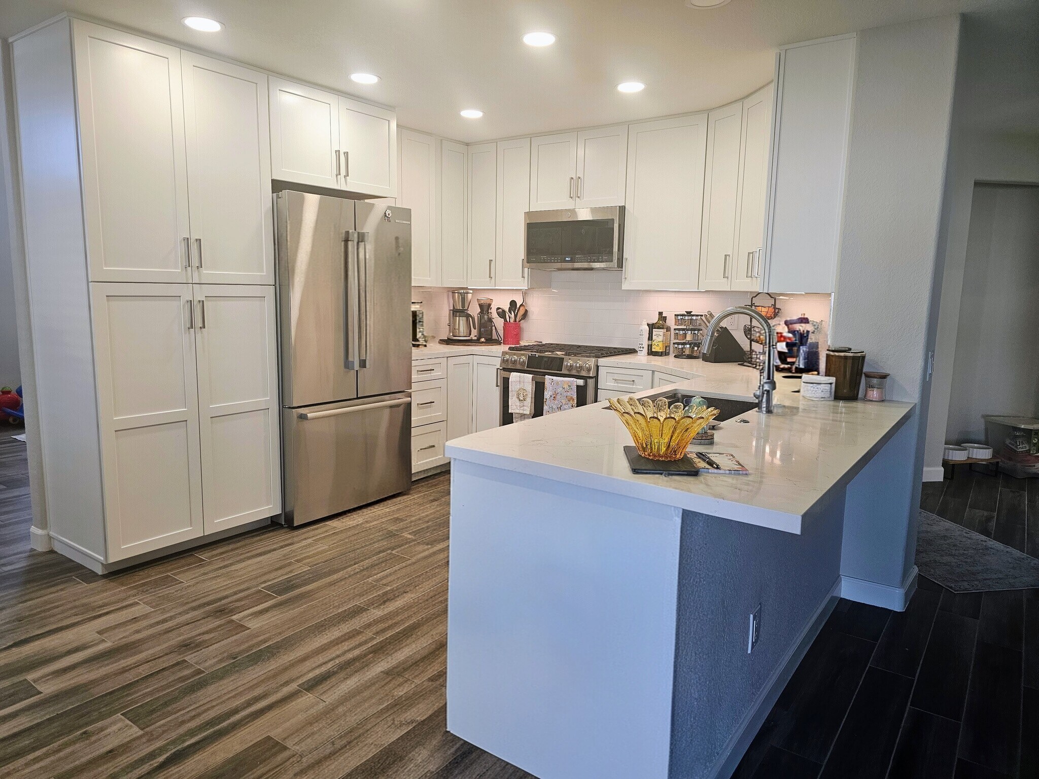 Building Photo - 42962 Cala Rosso