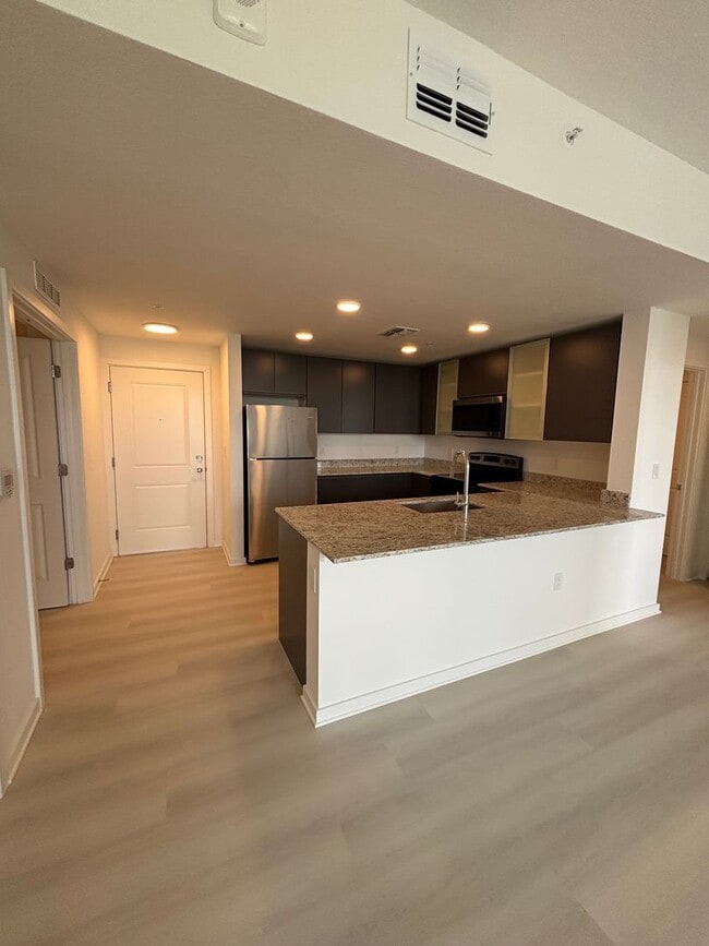 Building Photo - 5579 Millenia Park Blvd