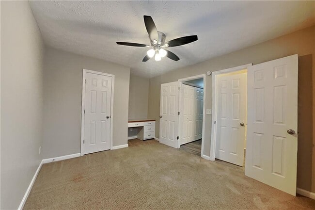 Building Photo - 1263 Melrose Forest Ln SE