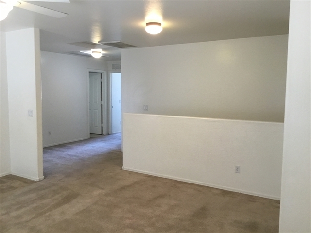 Building Photo - 12201 W Dreyfus Dr