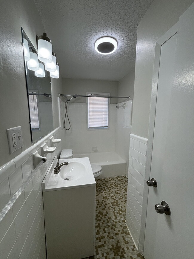 Building Photo - Available FOR RENT in Midland City, AL!!