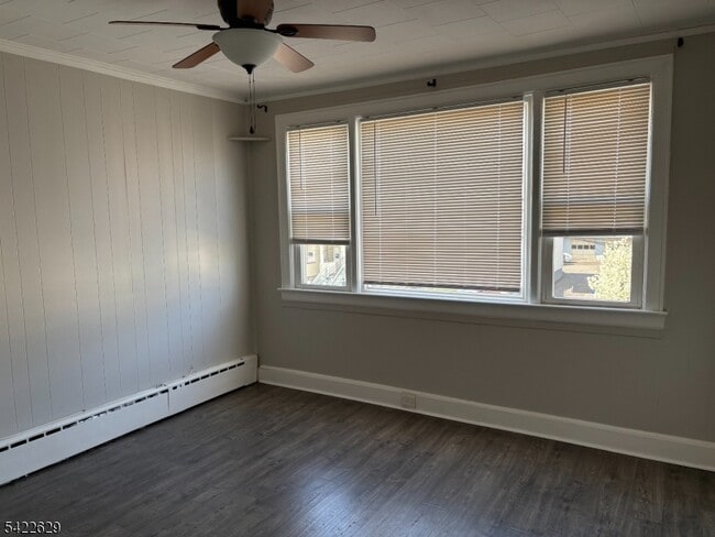 Building Photo - 106 Grand St