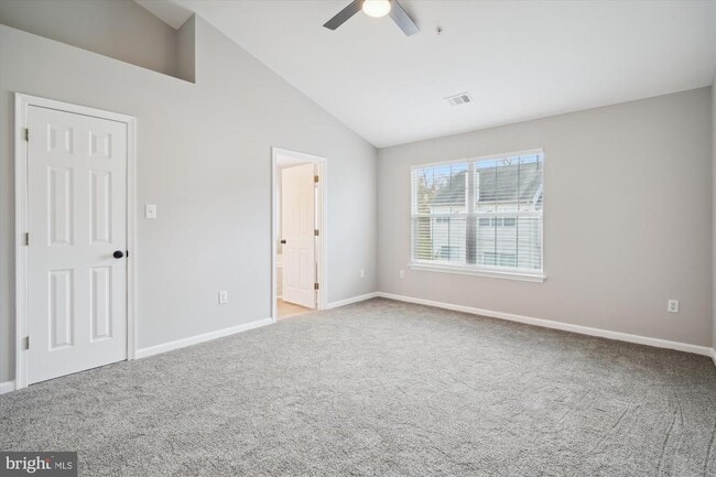 Building Photo - 8114 Mallard Shore Dr