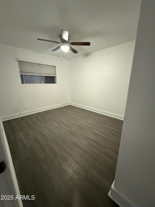 Building Photo - 18202 N Cave Creek Rd