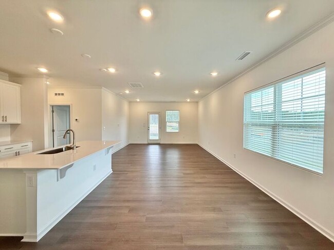 Building Photo - 3111 Allamore Dr