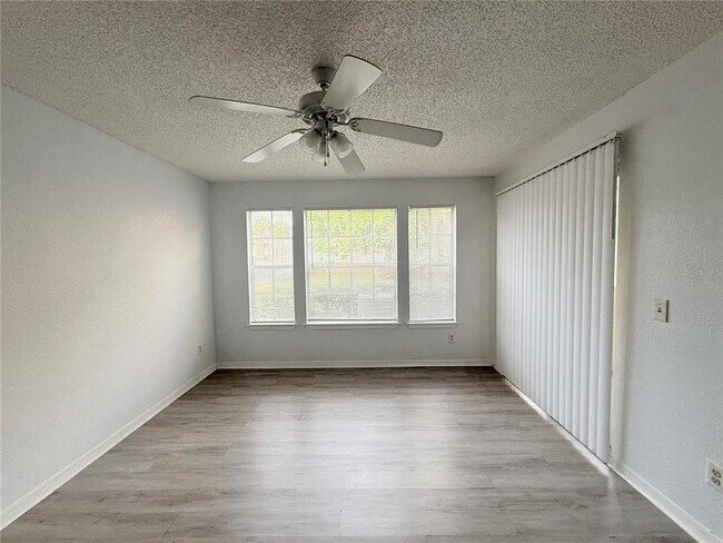 Building Photo - 1025 S Hiawassee Rd