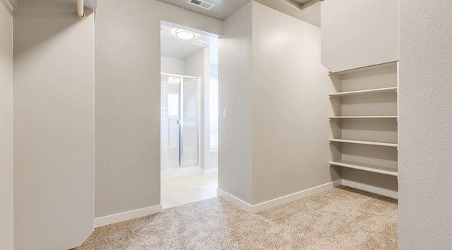 Building Photo - Modern 4-Bedroom Home in Meridian – Spacio...