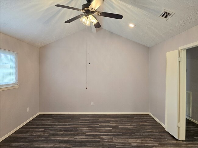 Building Photo - 1335 Willersley Ln