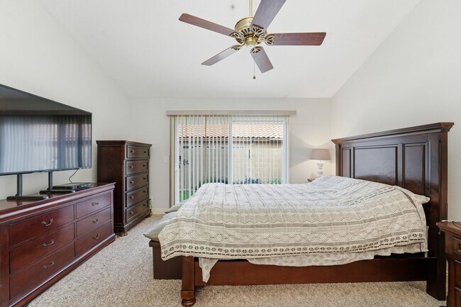 Building Photo - Fully Furnished Scottsdale Home with Bonus Room & 2-Car Garage