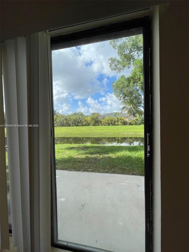 Building Photo - 11378 Royal Palm Blvd