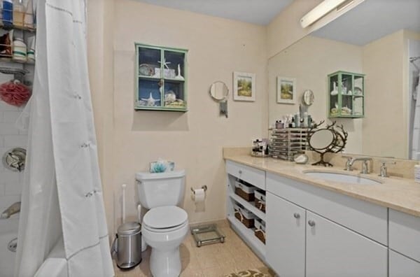 Building Photo - 20 2nd St