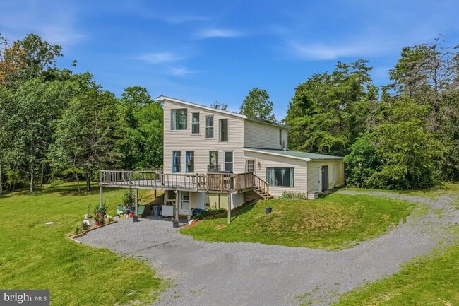 Building Photo - 856 Spriggs Rd