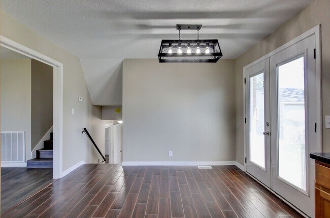 Building Photo - Four Bedroom with Bonus Room and a detache...