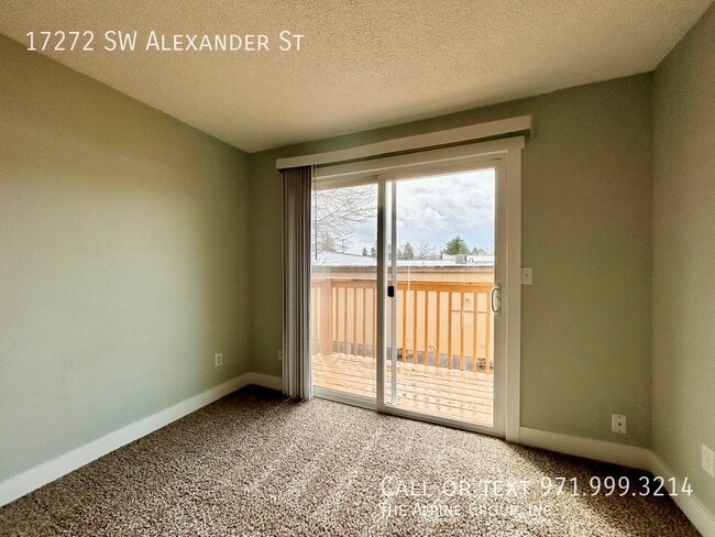 Building Photo - 17272 SW Alexander St